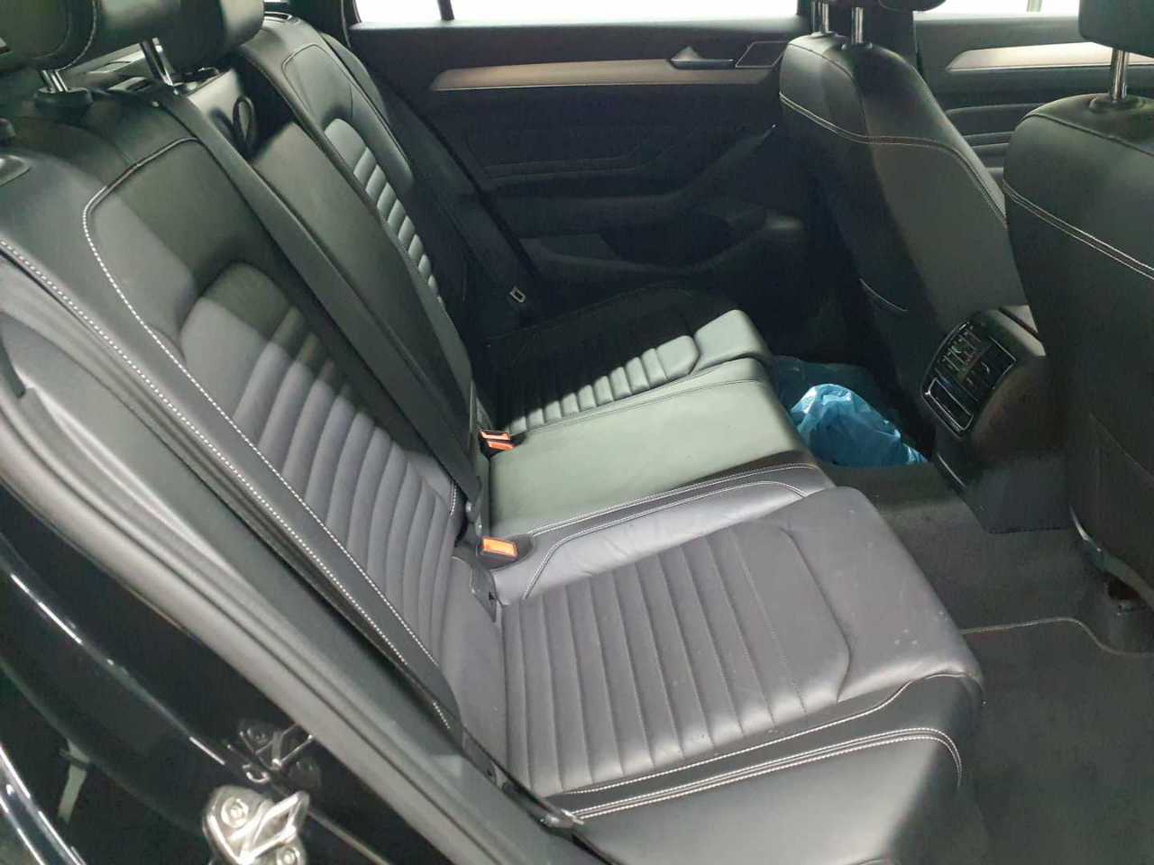 Volkswagen Passat Variant 1.4 TSI Plug-In-Hybrid DSG GTE 14