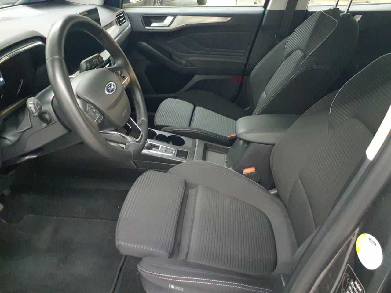 Ford Focus Turnier 1.5 EcoBlue Start-Stopp-System Aut. TITANIUM 7