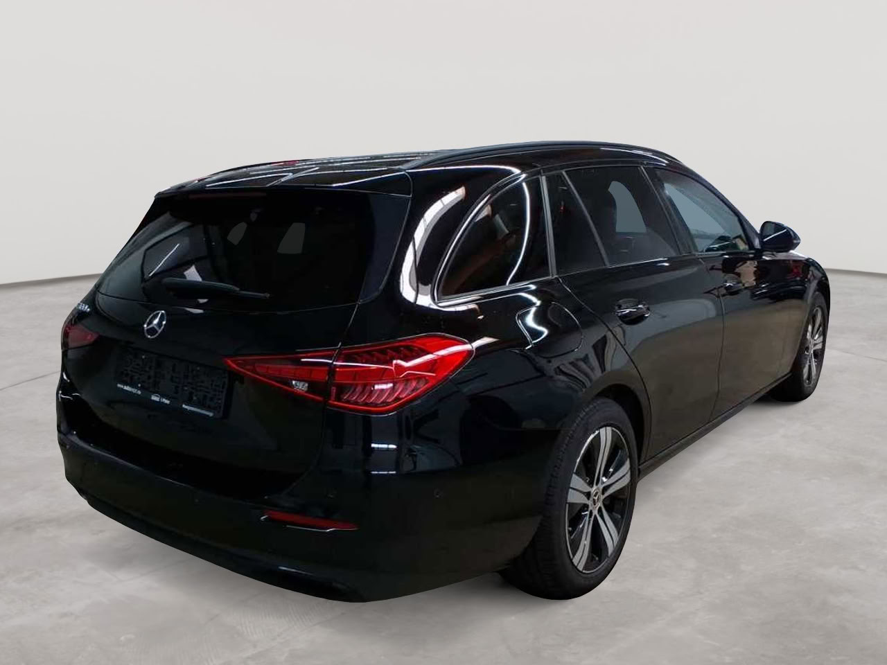Mercedes-Benz C 300 e T 9G-TRONIC Avantgarde 4