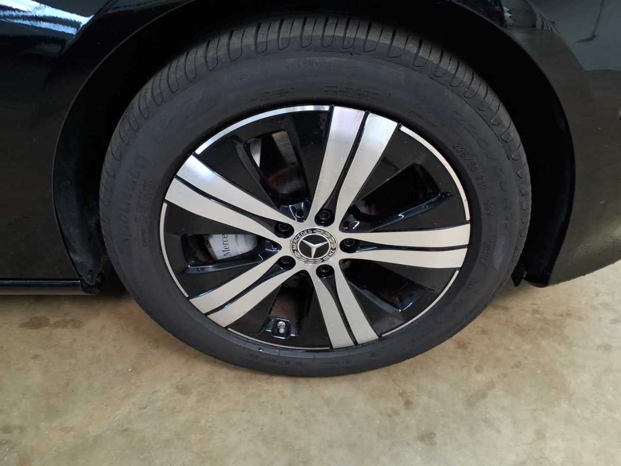 Mercedes-Benz C 300 e T 9G-TRONIC Avantgarde 17