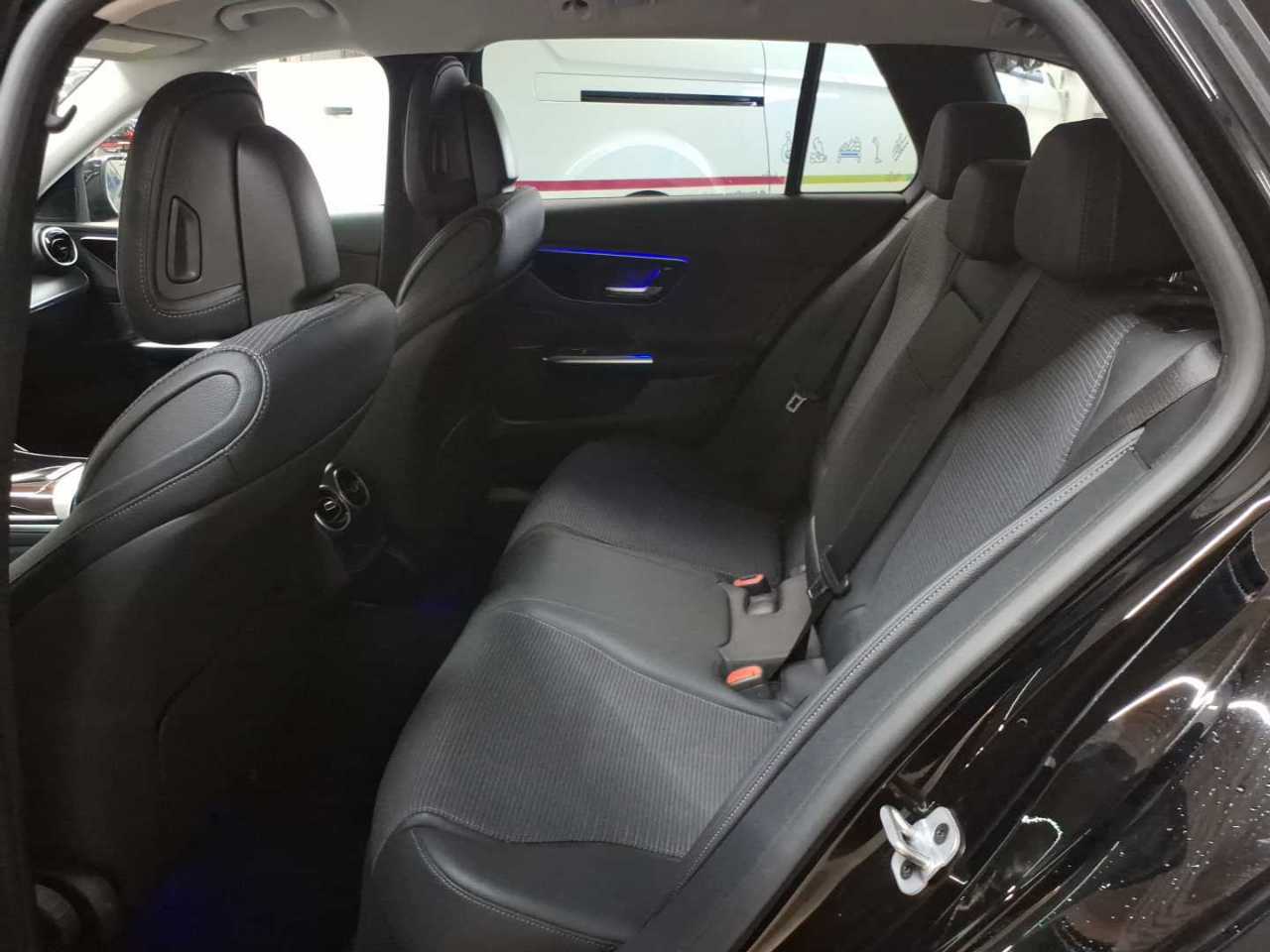 Mercedes-Benz C 300 e T 9G-TRONIC Avantgarde 13