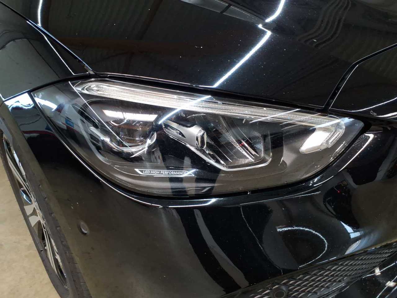 Mercedes-Benz C 300 e T 9G-TRONIC Avantgarde 18