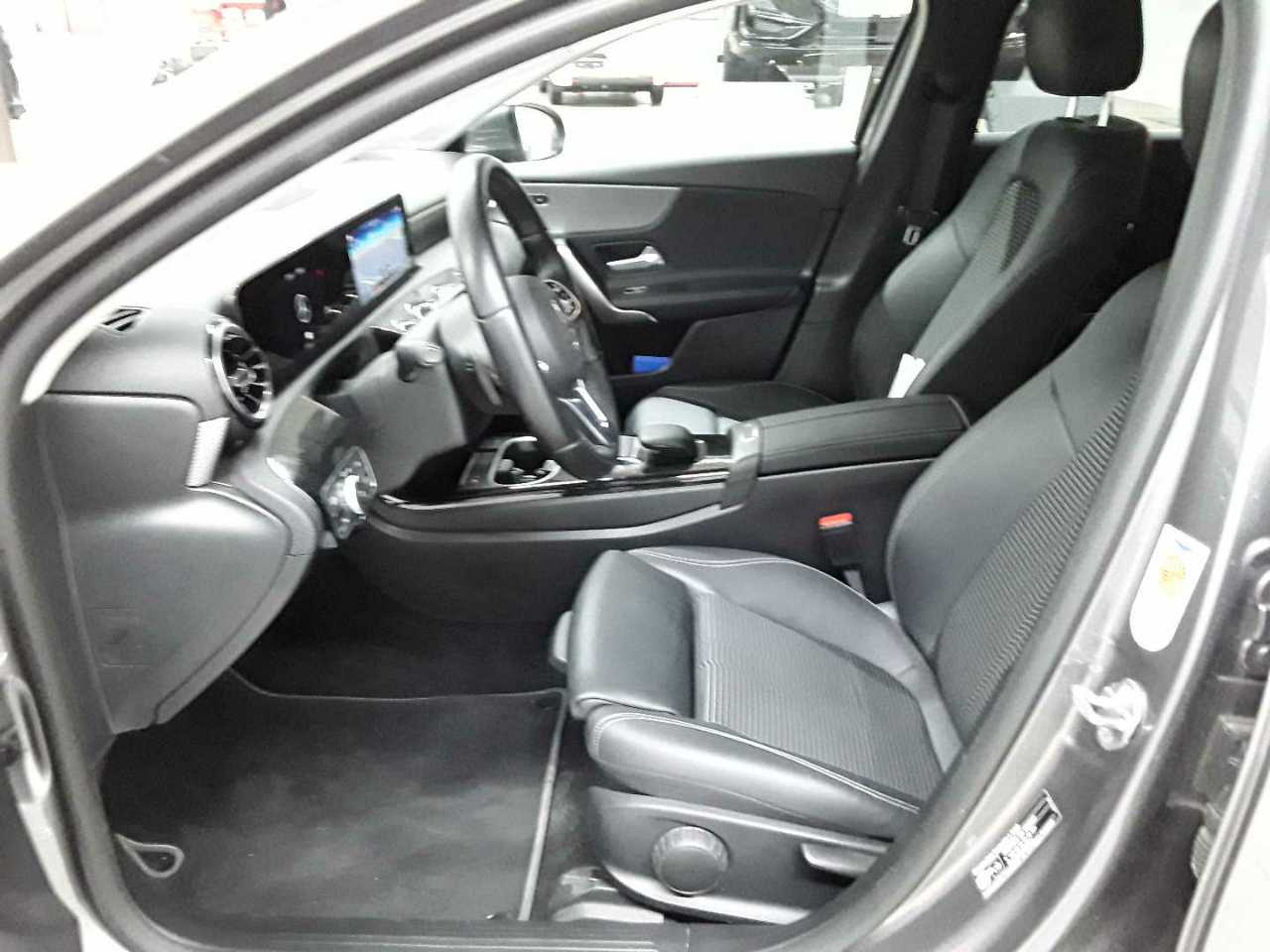 Mercedes-Benz A 250 e 8G-DCT Advanced Progressive 7