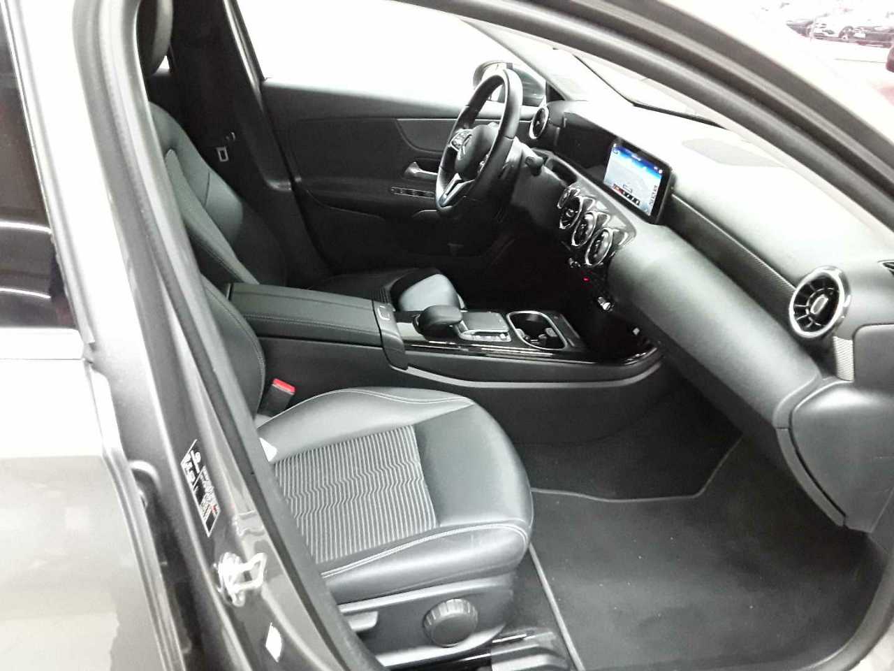 Mercedes-Benz A 250 e 8G-DCT Advanced Progressive 8