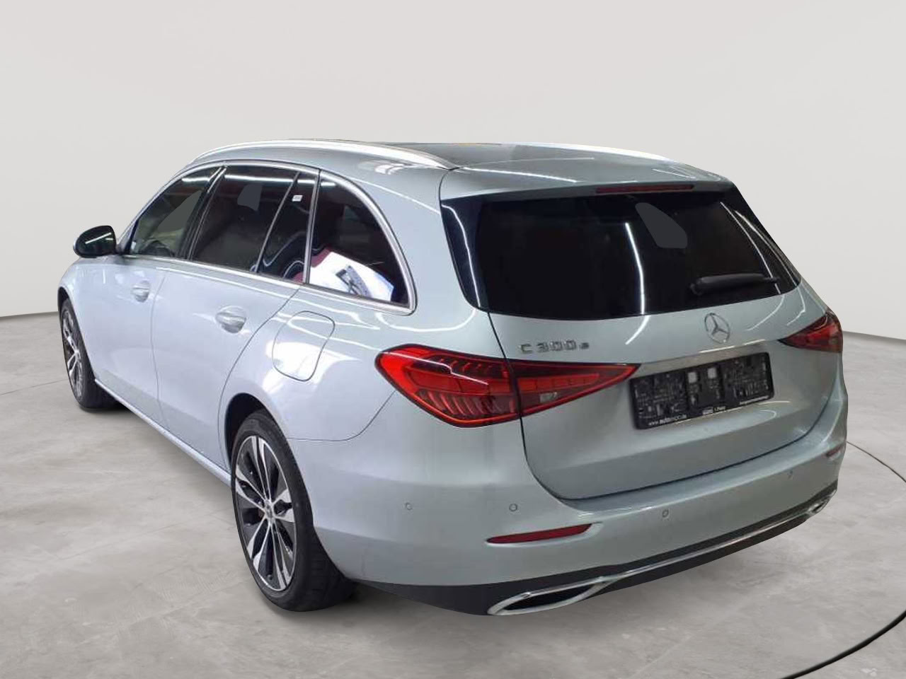 Mercedes-Benz C 300 e T 9G-TRONIC Avantgarde 5