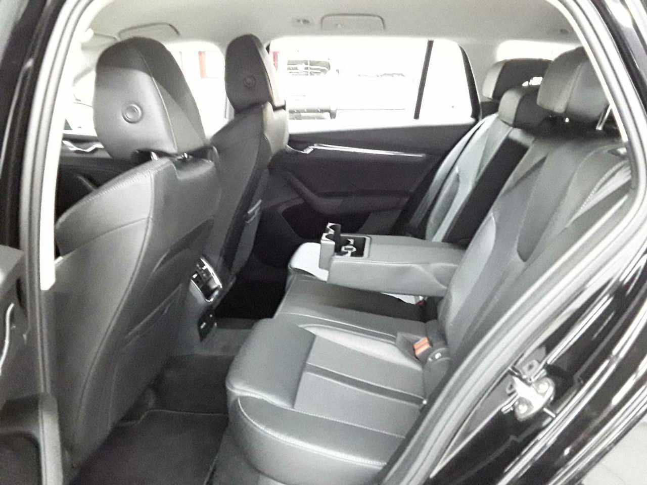 Skoda Octavia Combi 1.5 TSI e-TEC DSG Style 13
