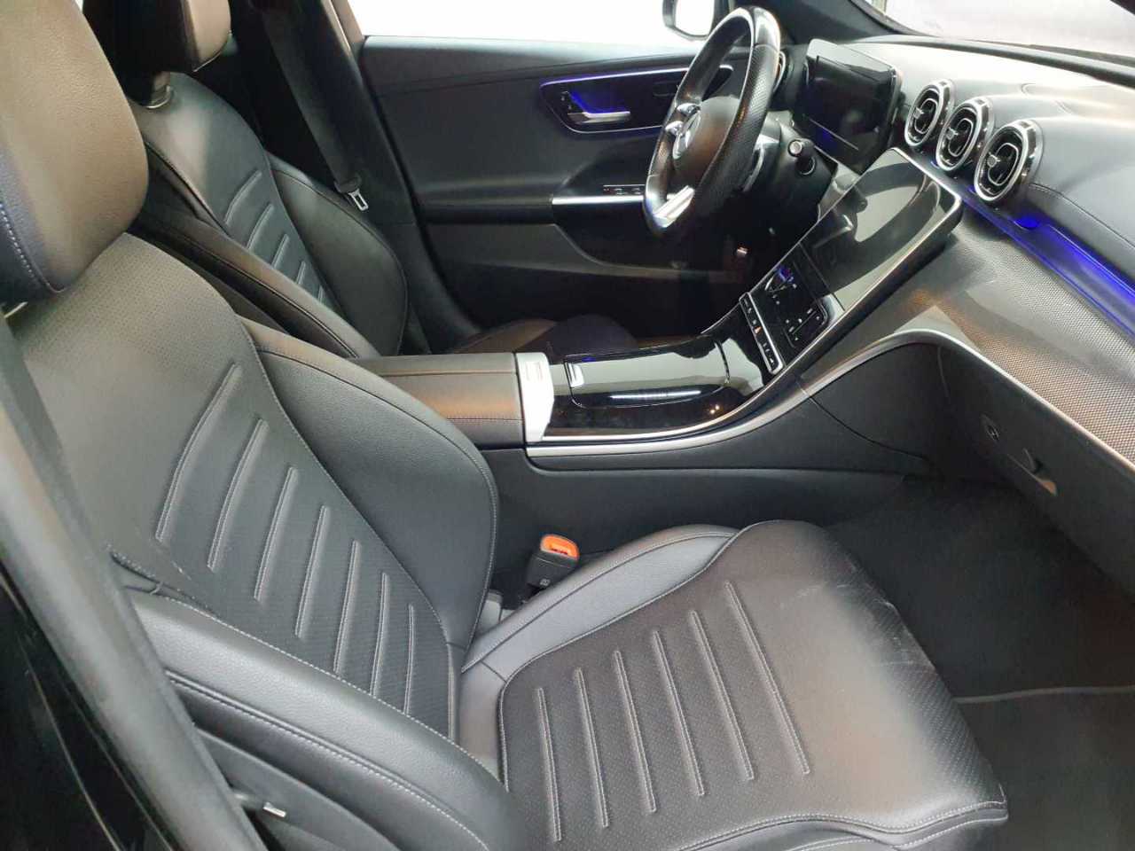 Mercedes-Benz C 200 d T 9G-TRONIC AMG Line 8