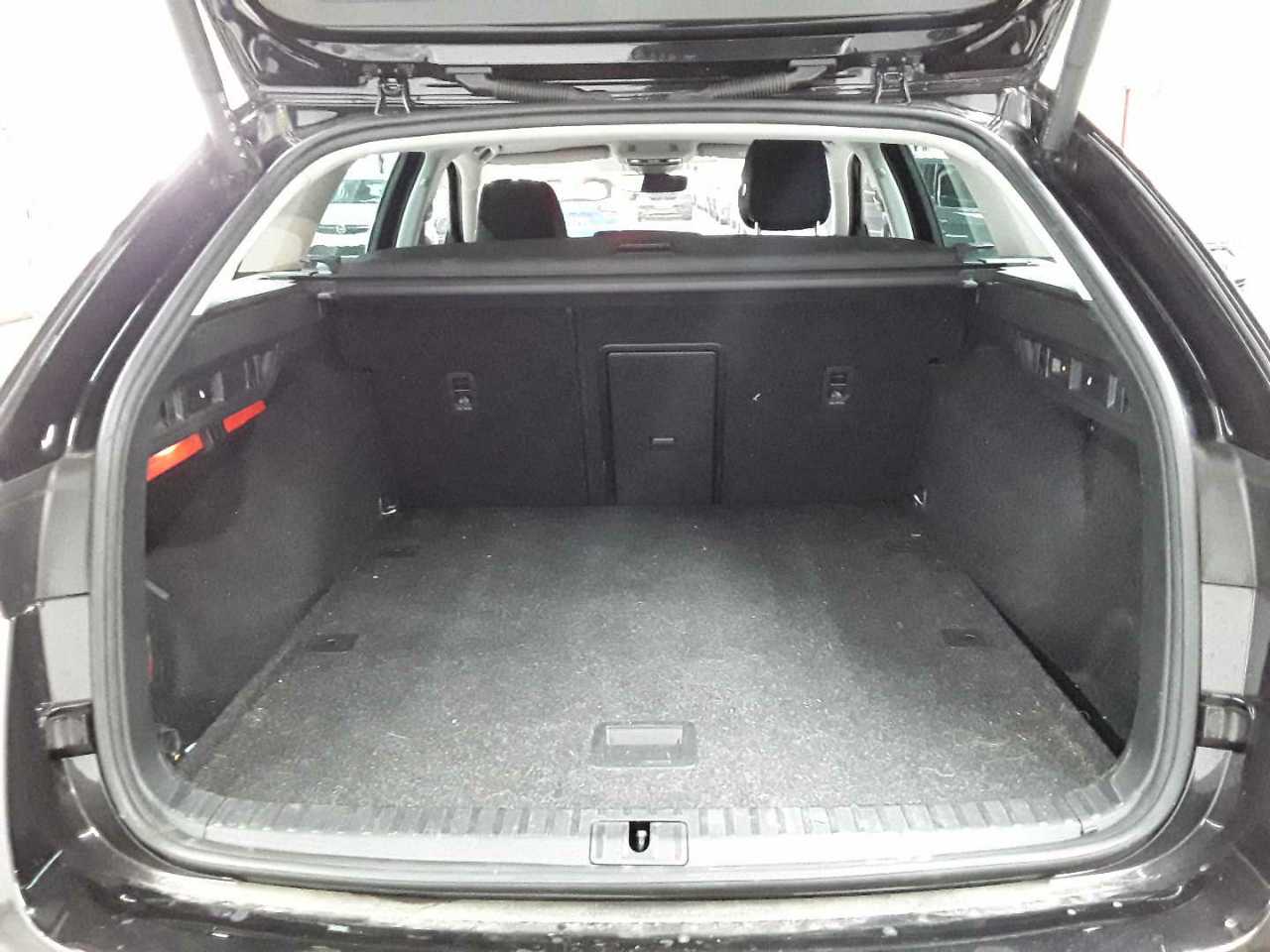 Skoda Octavia Combi 1.5 TSI e-TEC DSG Clever 15