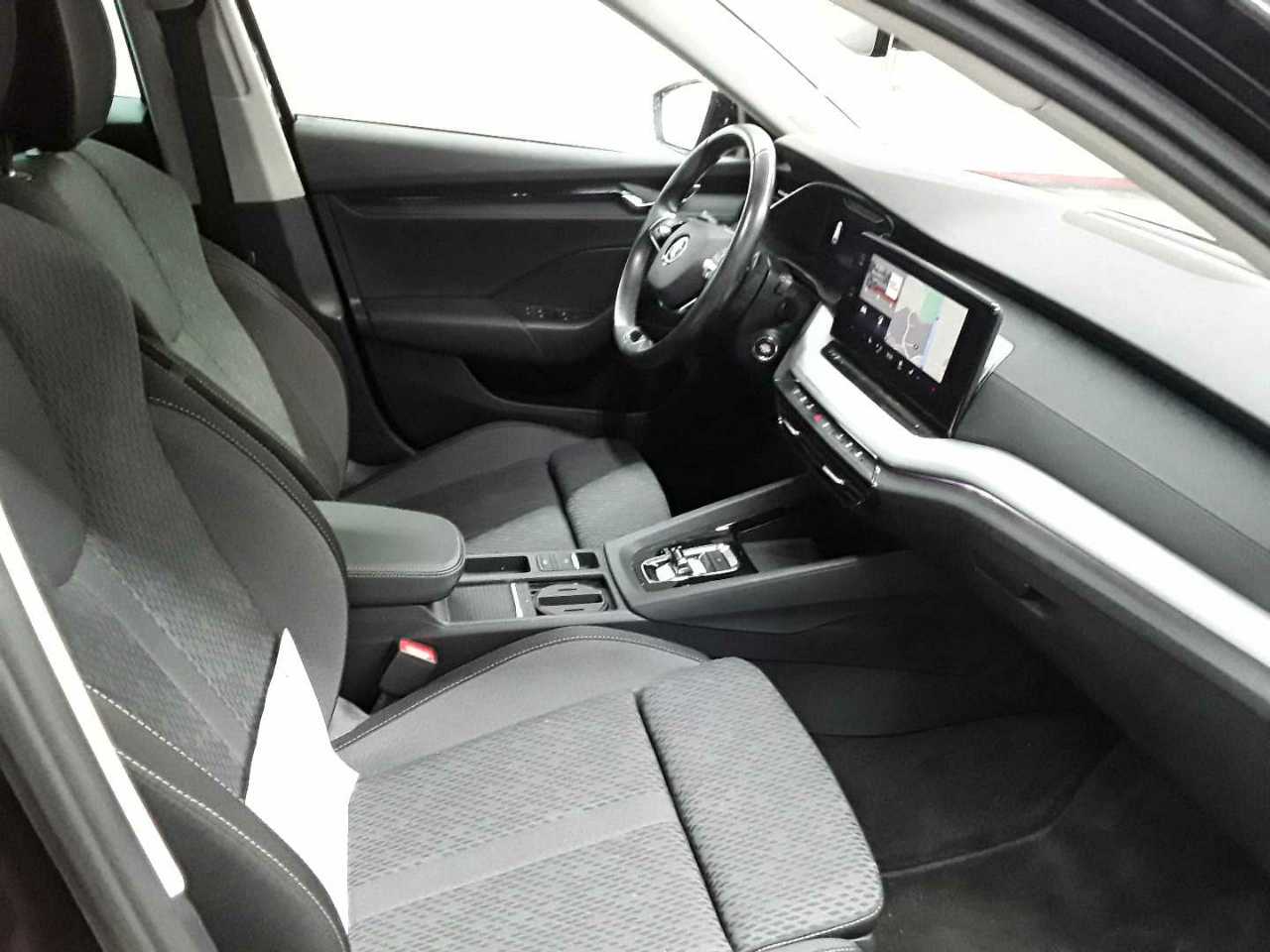 Skoda Octavia Combi 1.5 TSI e-TEC DSG Clever 8