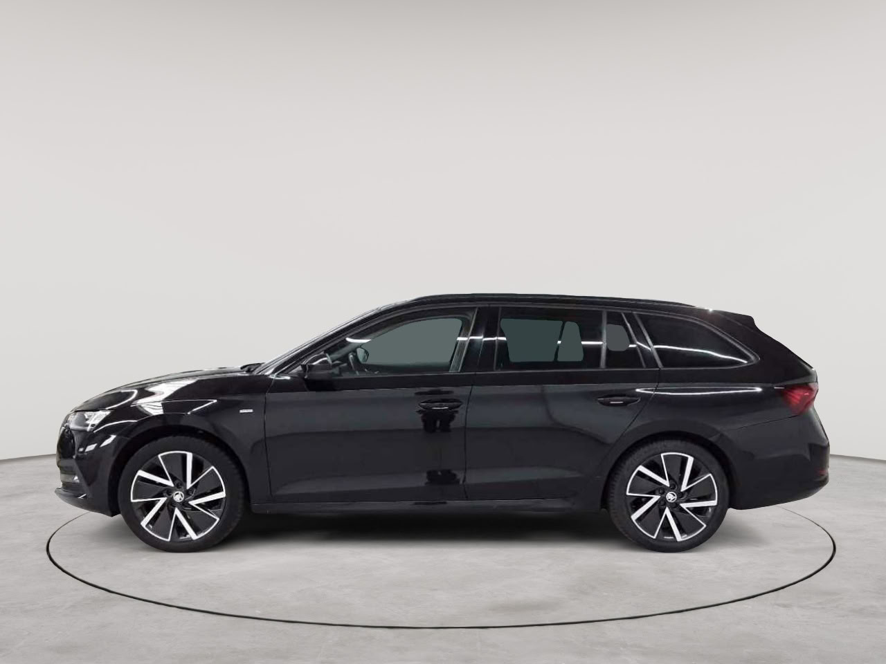 Skoda Octavia Combi 1.5 TSI e-TEC DSG Clever 6
