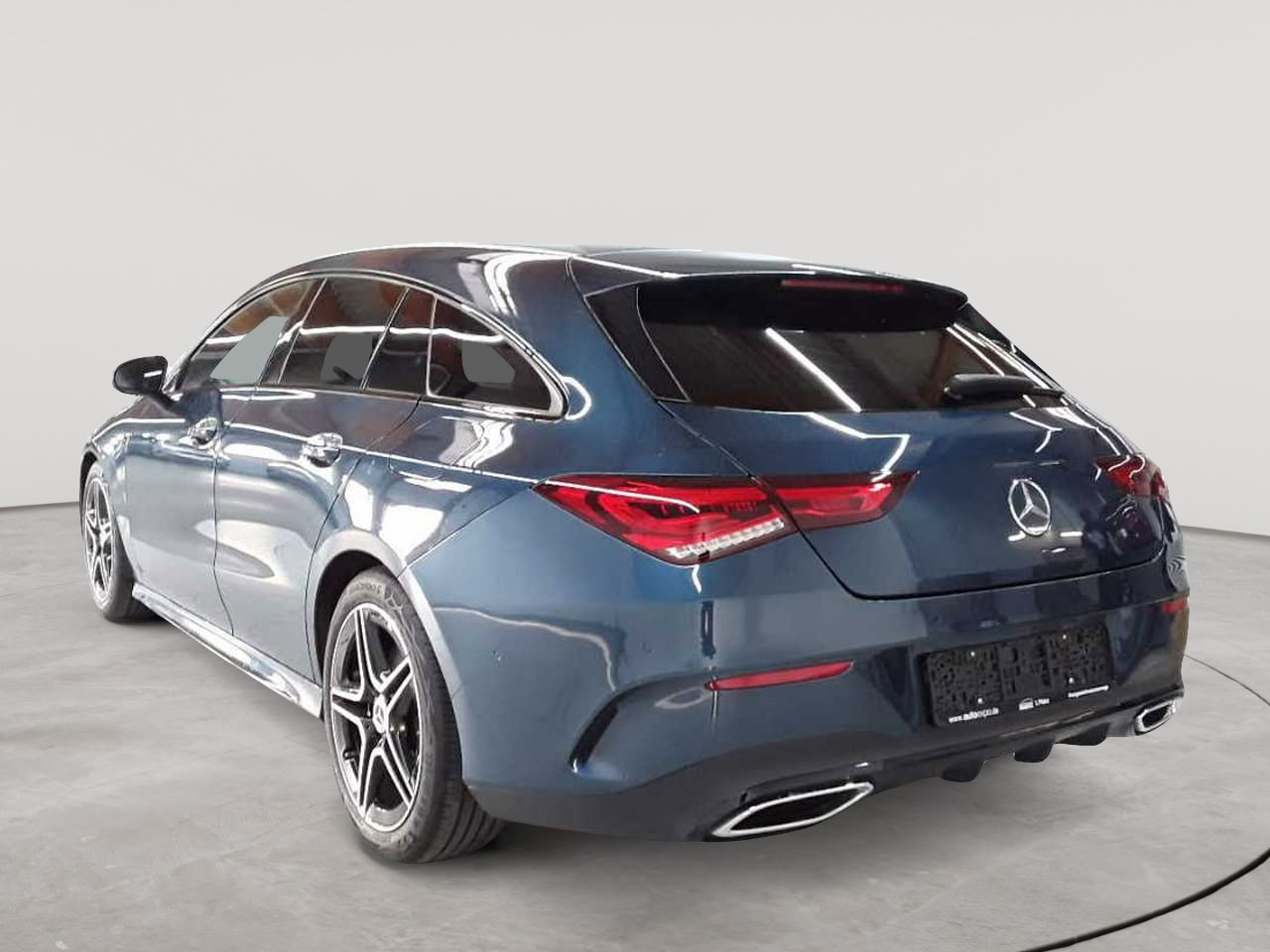 Mercedes-Benz CLA 250 Shooting Brake 7G-DCT AMG Line 5