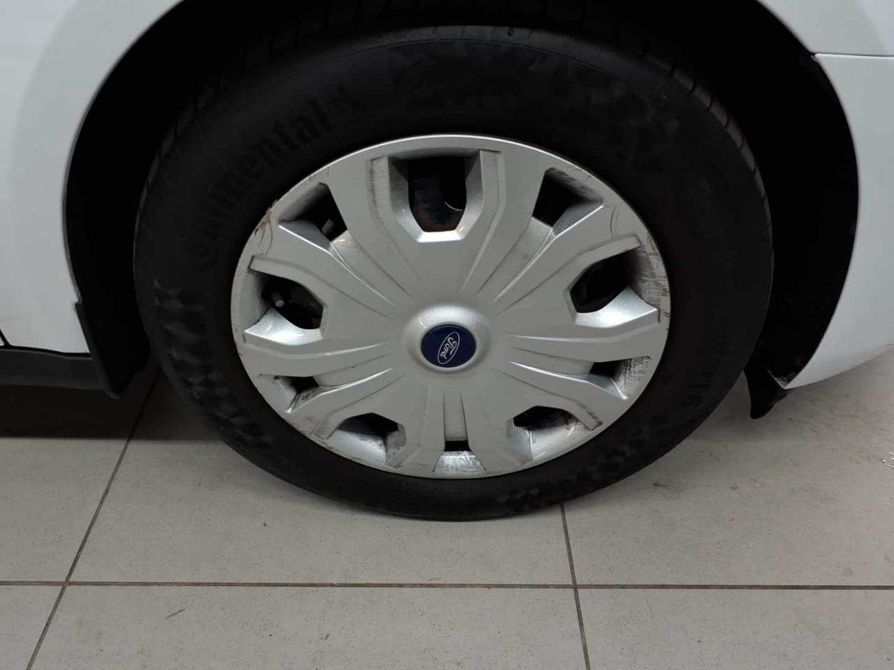 Ford Transit Connect 220 L2 Trend 16