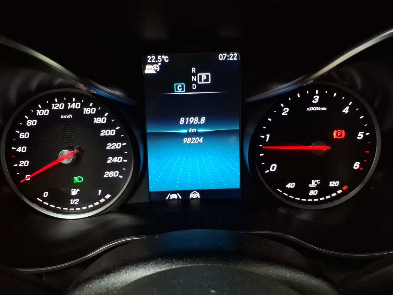 Mercedes-Benz C 220 d Coupe 9G-TRONIC AMG Line 11
