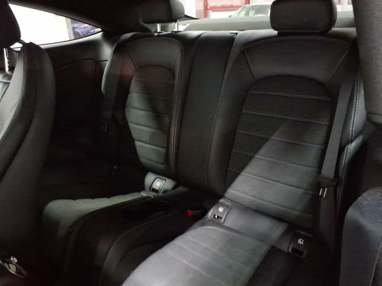 Mercedes-Benz C 220 d Coupe 9G-TRONIC AMG Line 13