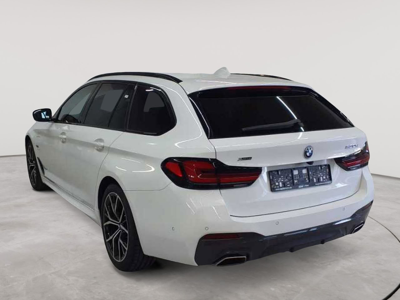 BMW 530e xDrive Touring Aut. 5