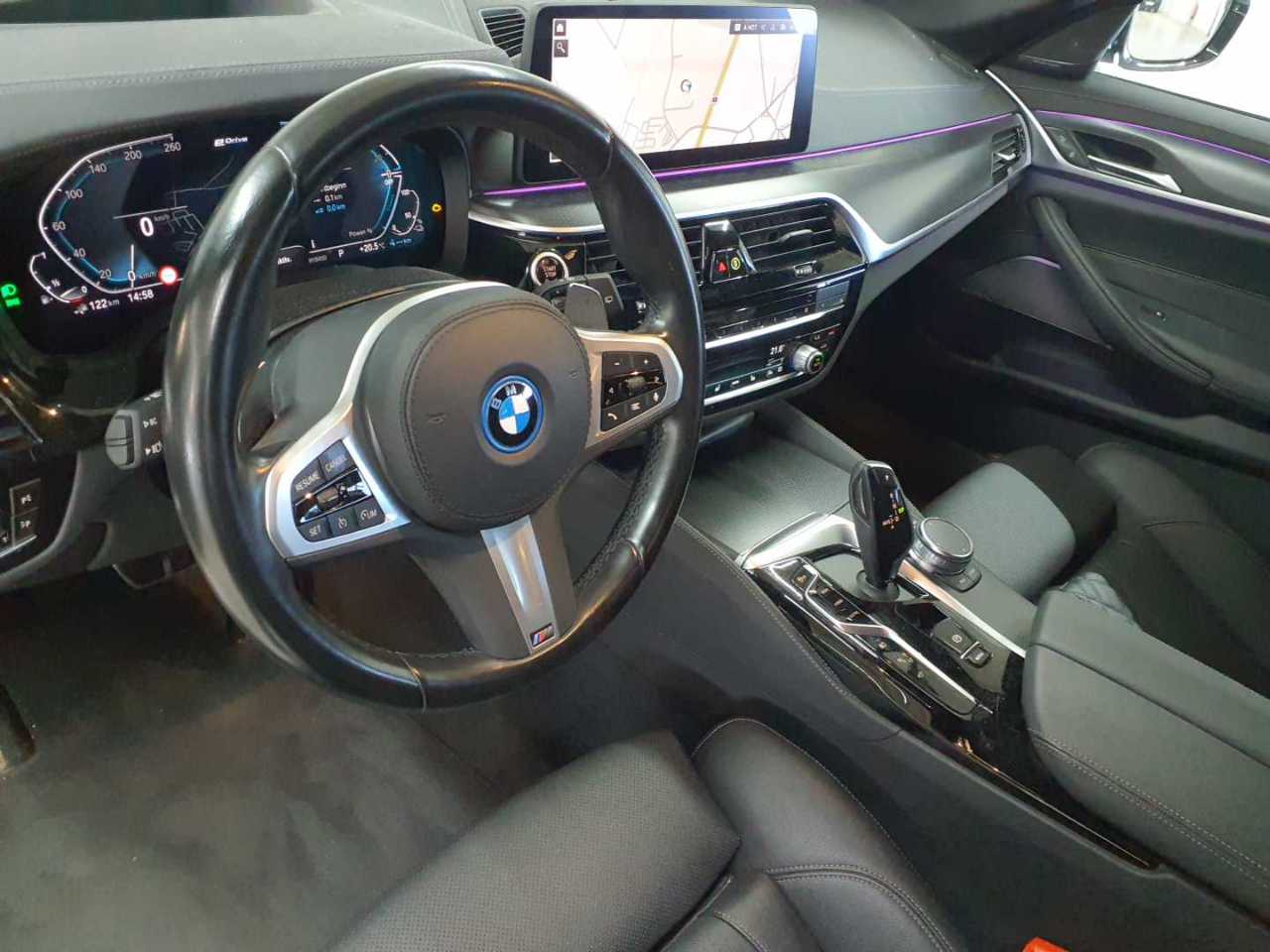 BMW 530e xDrive Touring Aut. 9