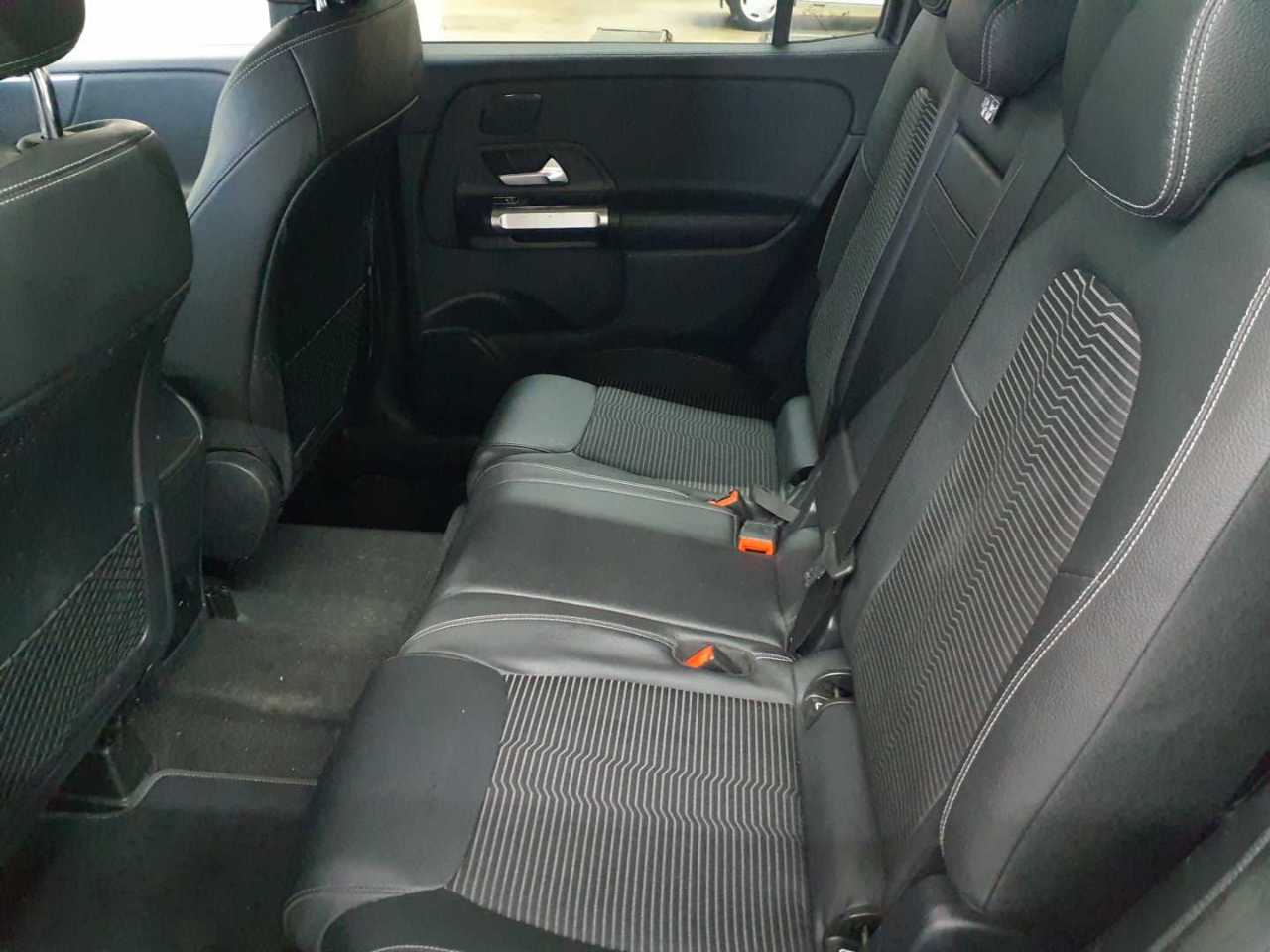 Mercedes-Benz GLB 200 7G-DCT Progressive 13