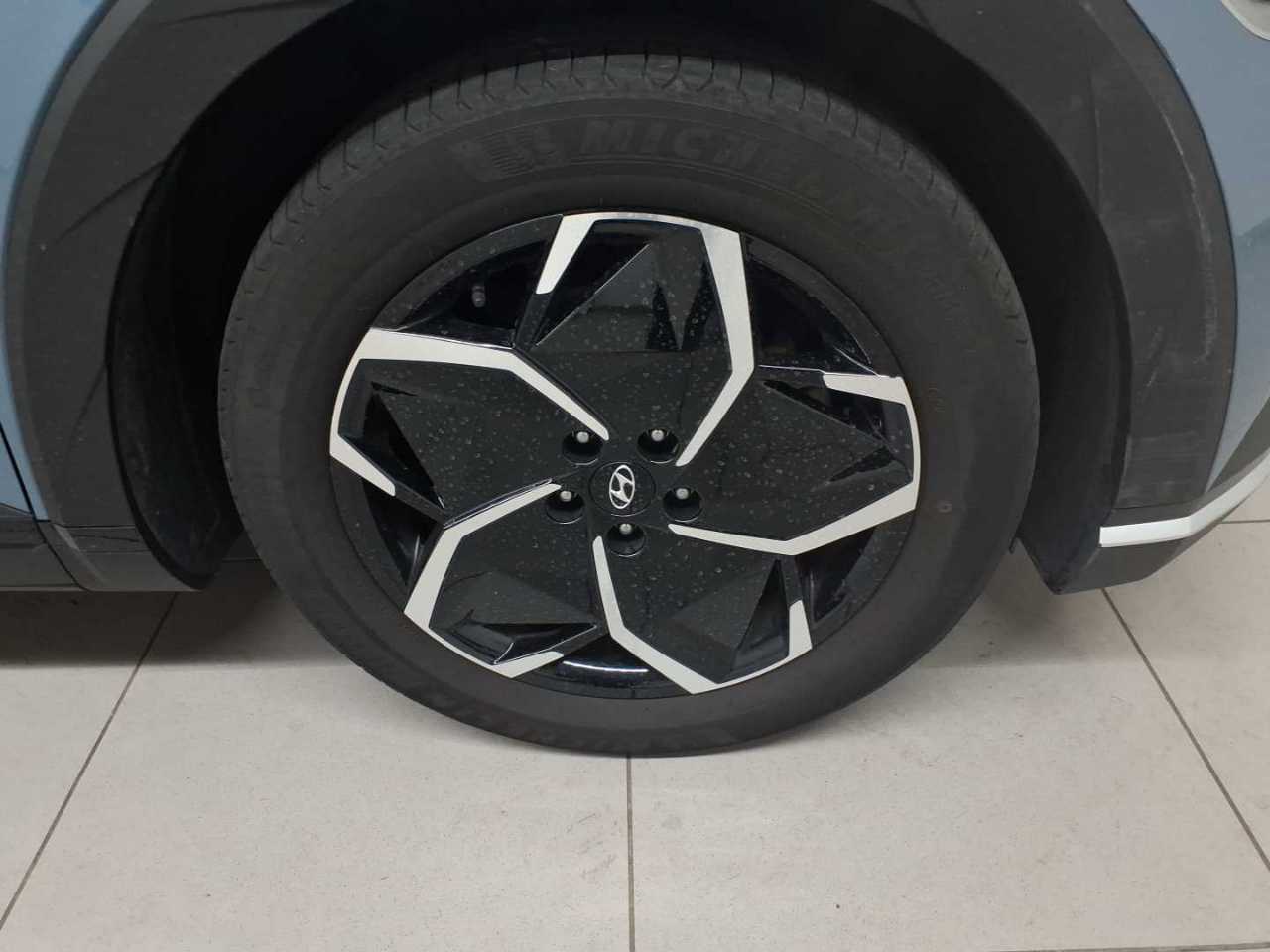 Hyundai IONIQ 5 77,4 kWh Dynamiq 17