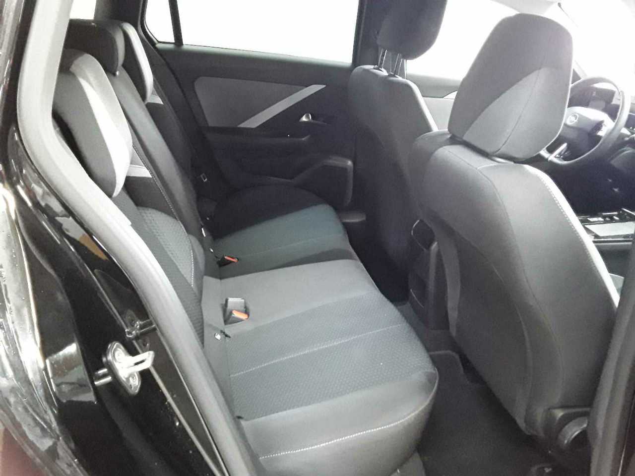 Opel Astra Sports Tourer 1.5 D Automatik Business Edition 14