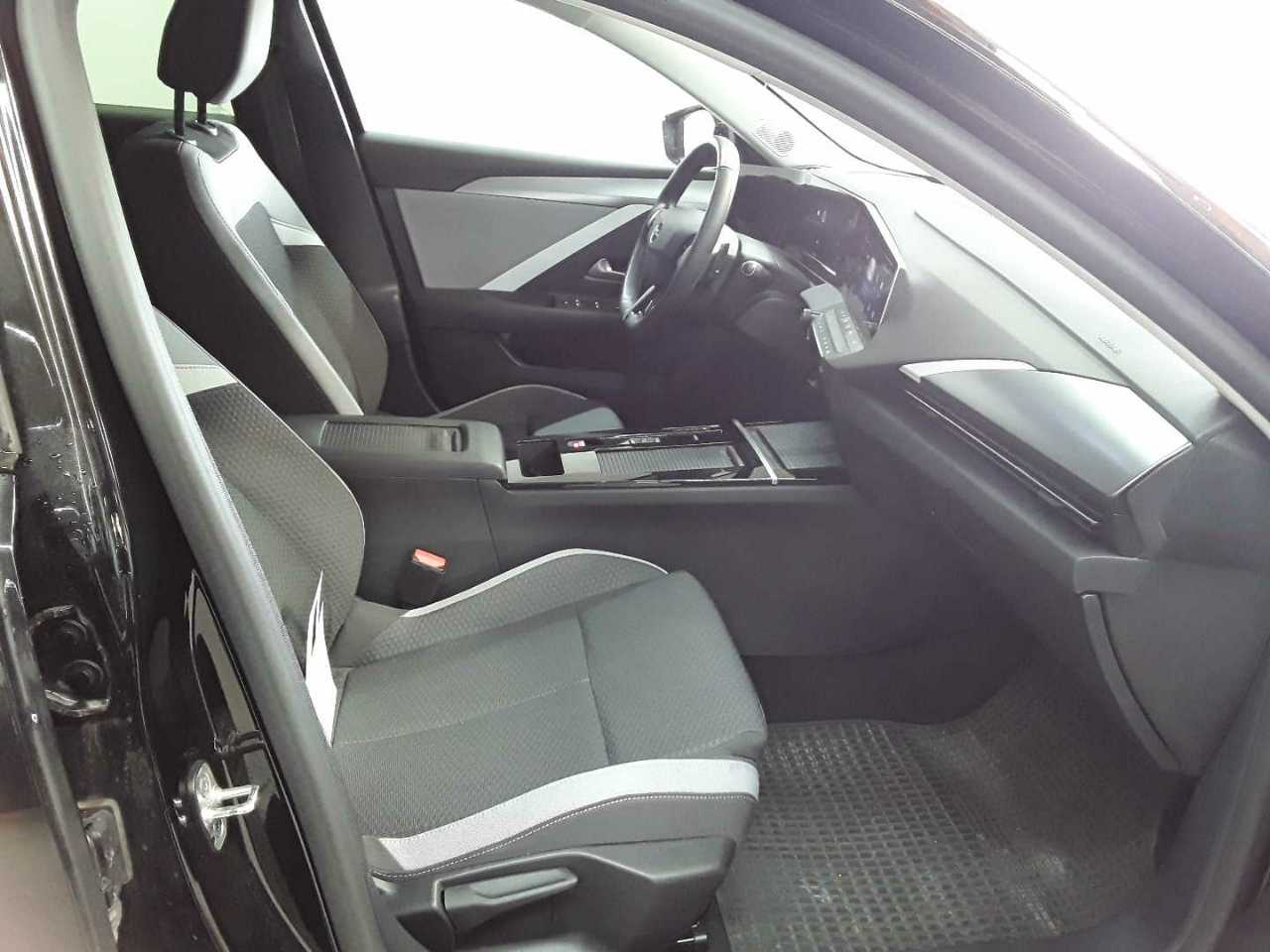 Opel Astra Sports Tourer 1.5 D Automatik Business Edition 8