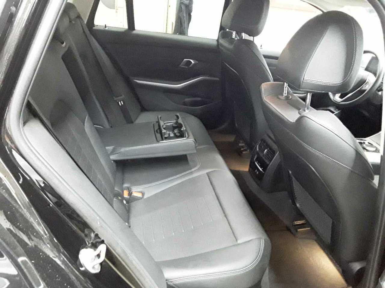 Bmw 318d Touring Aut. 14