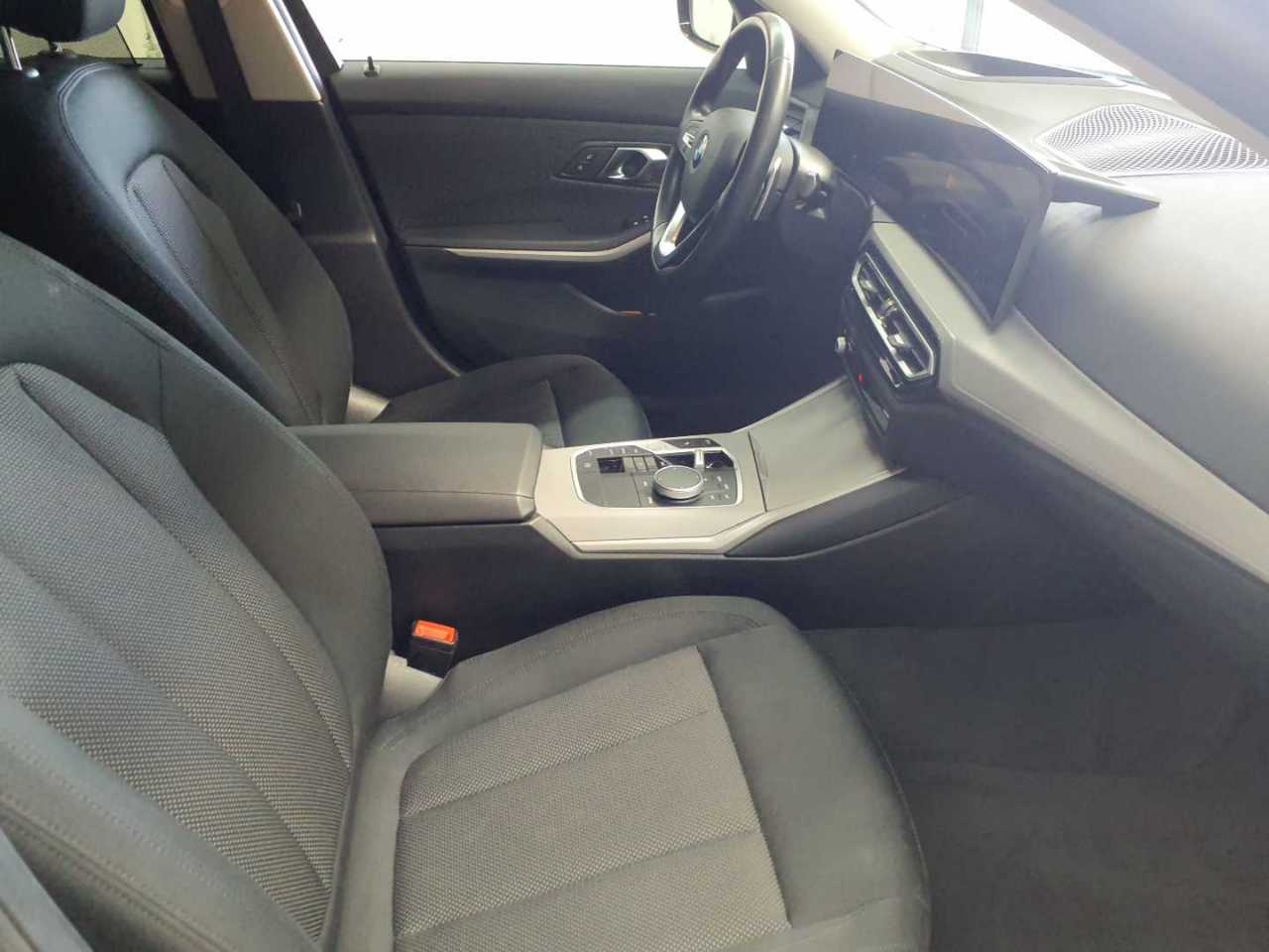 Bmw 318d Touring Aut. 8