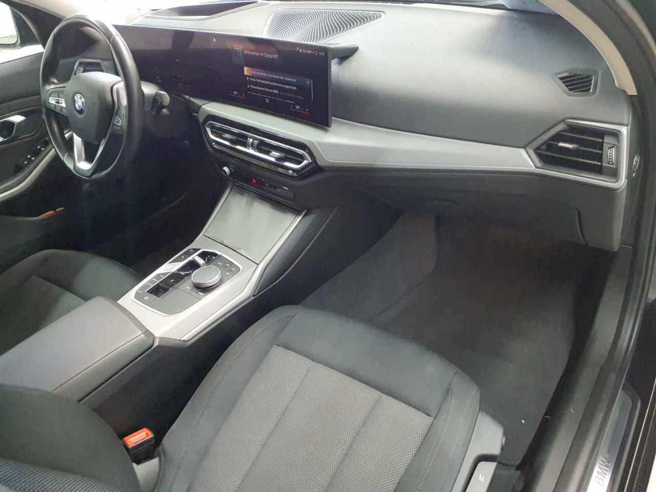 Bmw 318d Touring Aut. 9