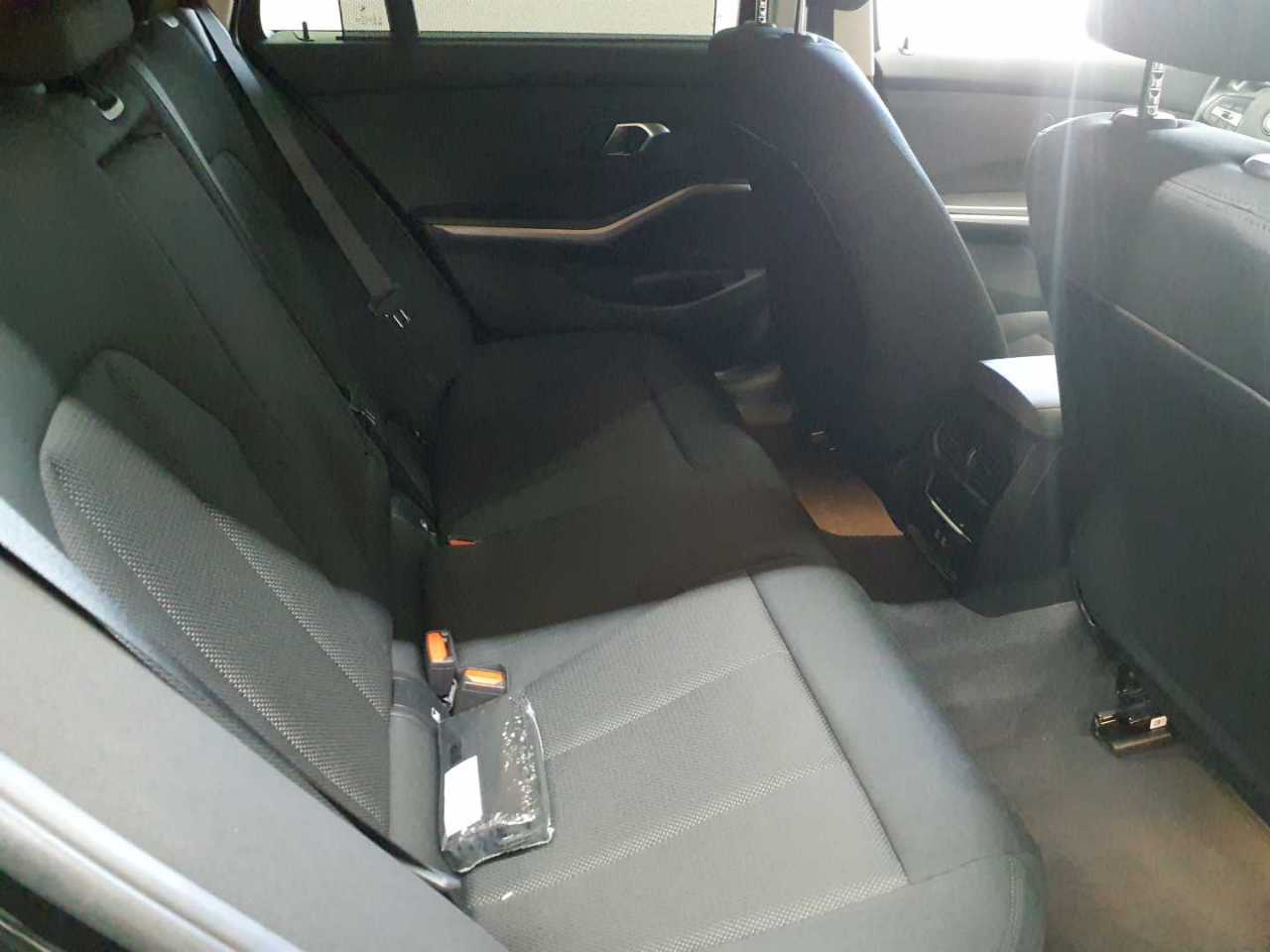 Bmw 318d Touring Aut. 14