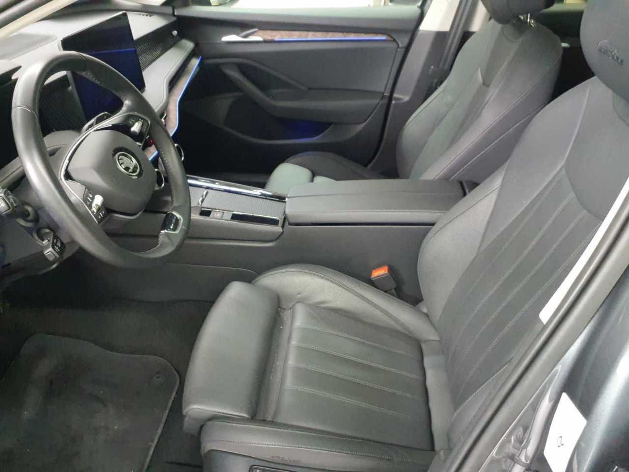 Skoda Superb Combi 2.0 TDI DSG L&K 7