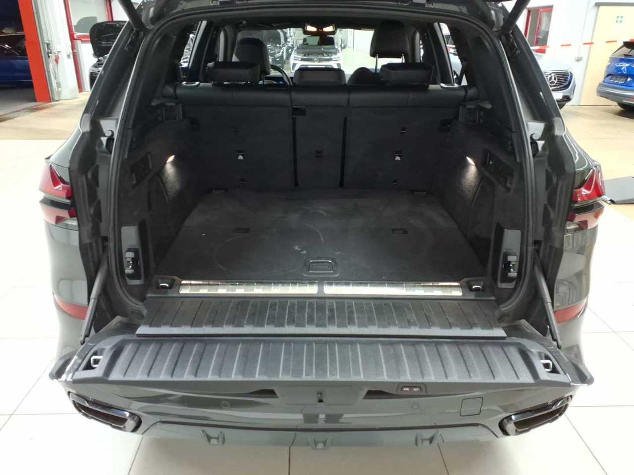 BMW X5 xDrive50e 15
