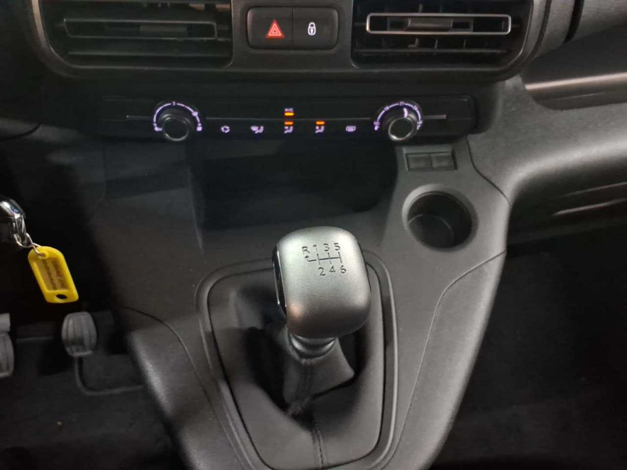 Opel Combo Life 1.2 Turbo Start/Stop Edition 10