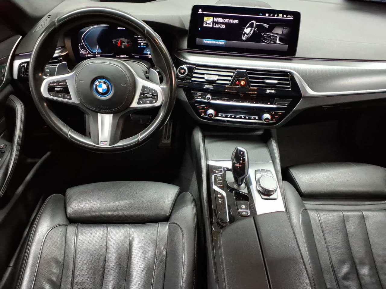 Bmw 530e xDrive Touring Aut. 10