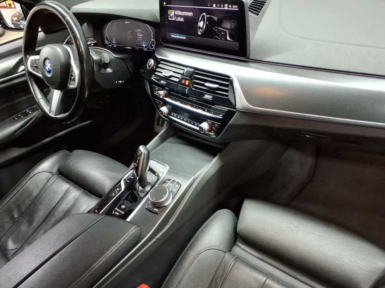 Bmw 530e xDrive Touring Aut. 9