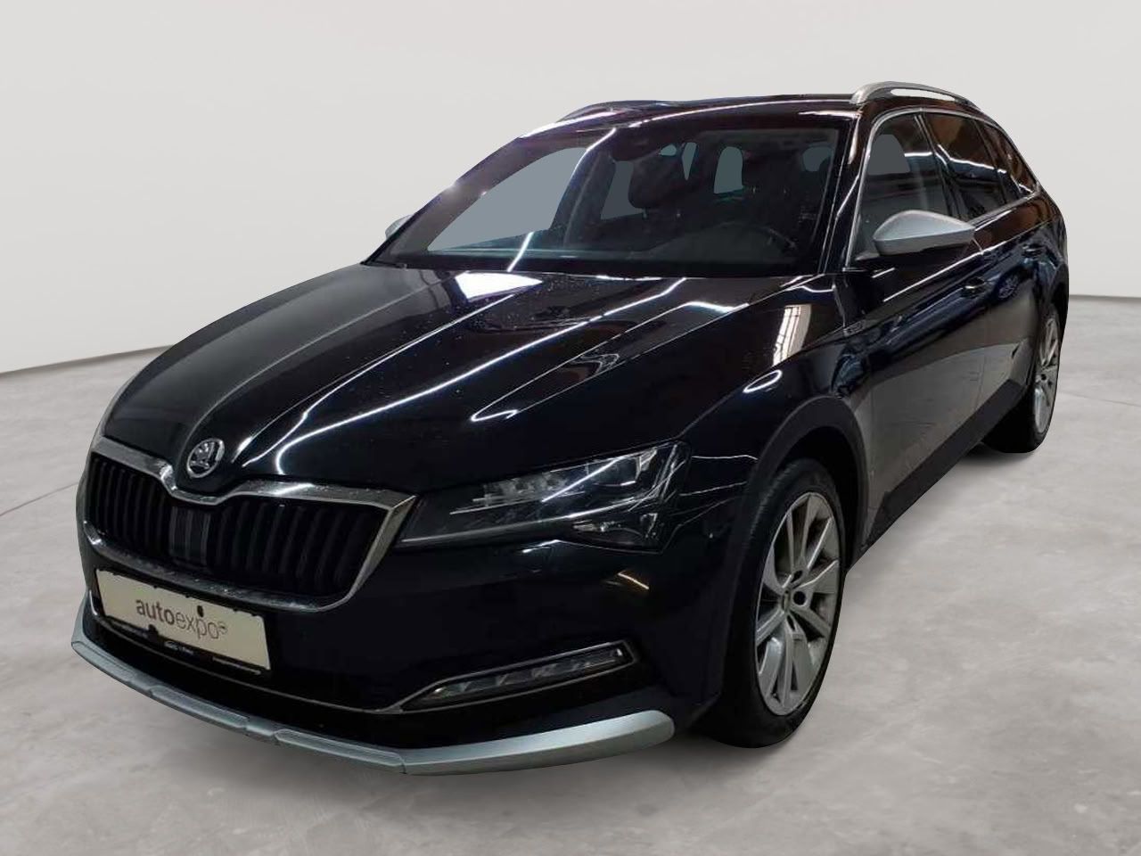 Skoda Superb Combi 2.0 TDI 4x4 DSG Scout 2