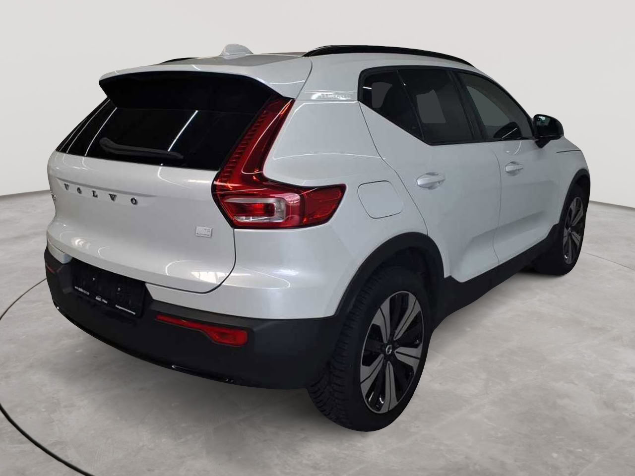 Volvo XC40 T5 Recharge DKG Plus Dark 4
