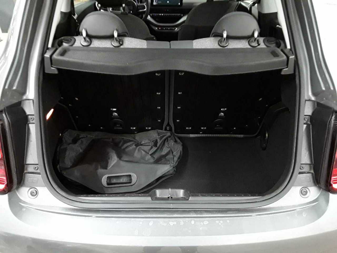 Fiat 500e 3+1 Icon 15