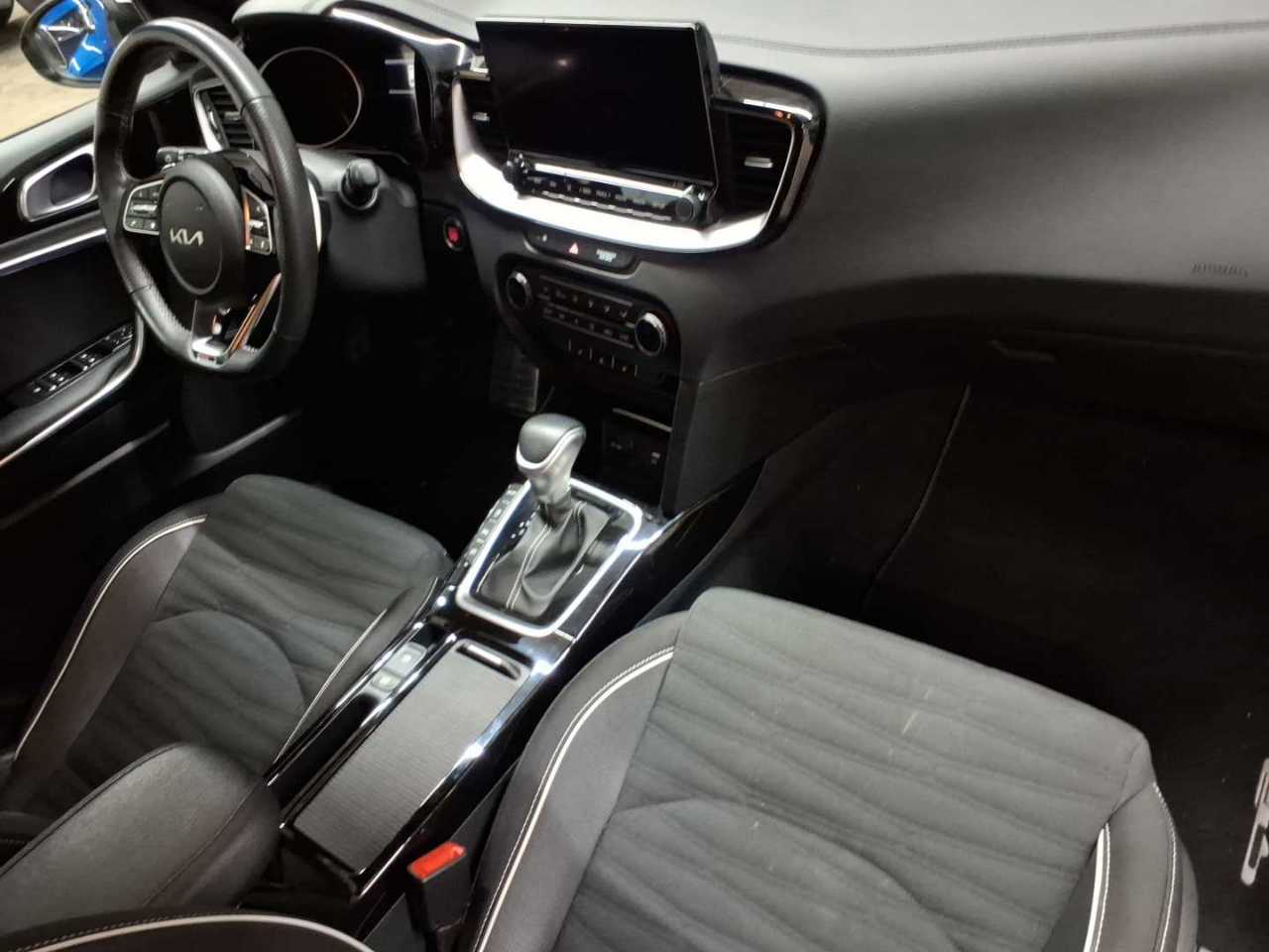 Kia ProCeed 1.5 T-GDI DCT7 OPF GT LINE 9