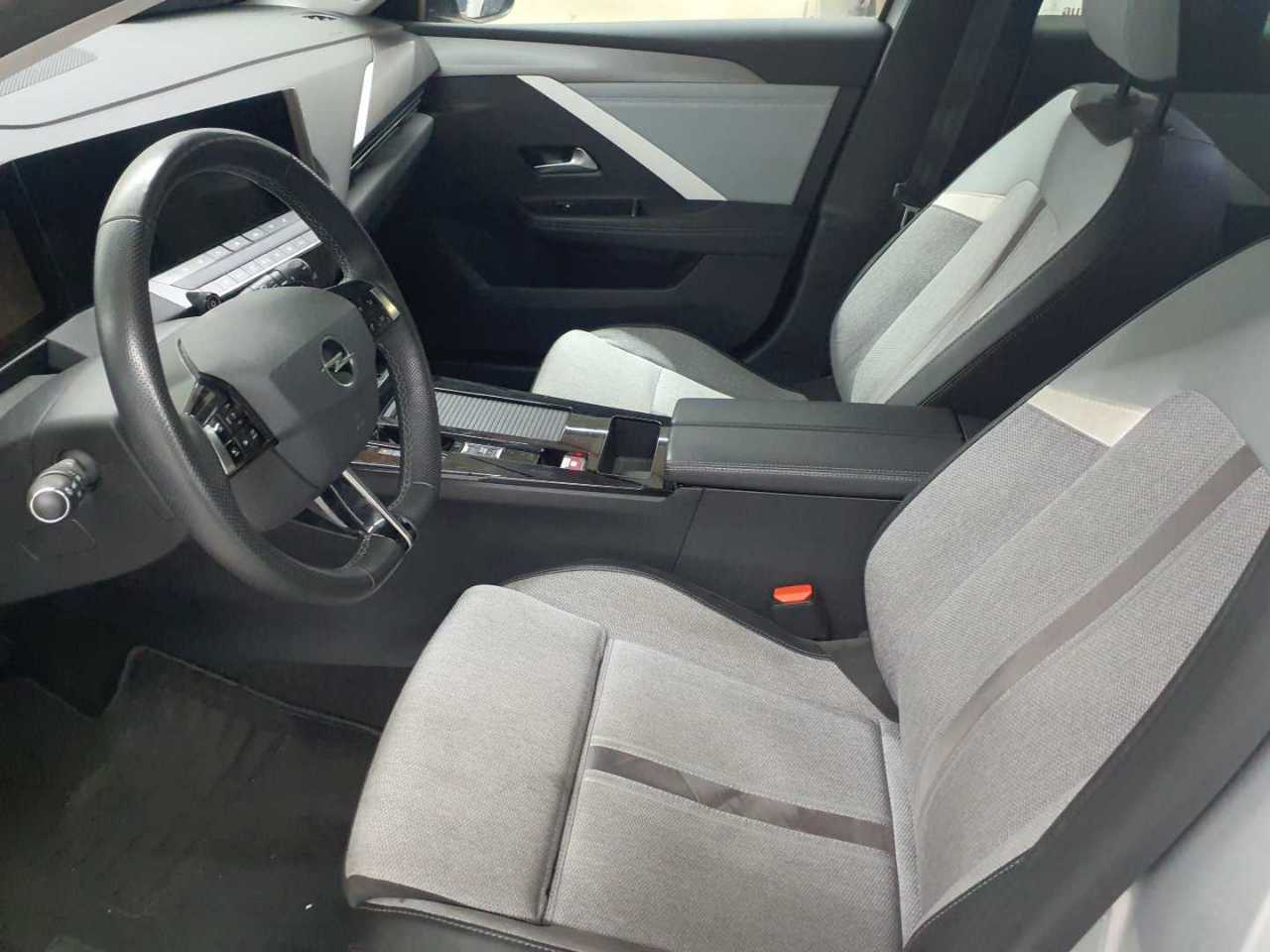 Opel Astra Sports Tourer 1.5 D Automatik Elegance 7