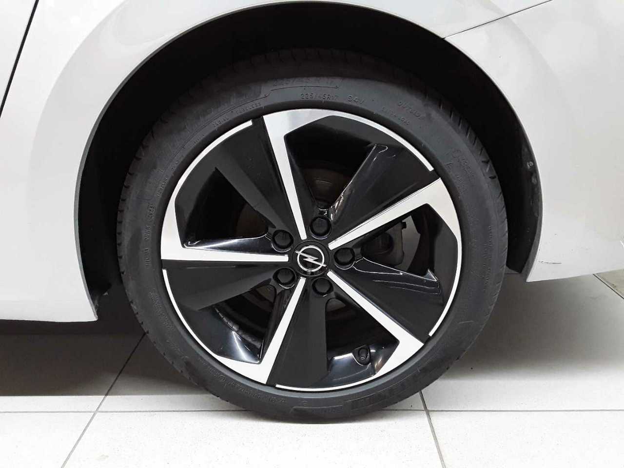 Opel Astra Sports Tourer 1.5 D Automatik Elegance 18