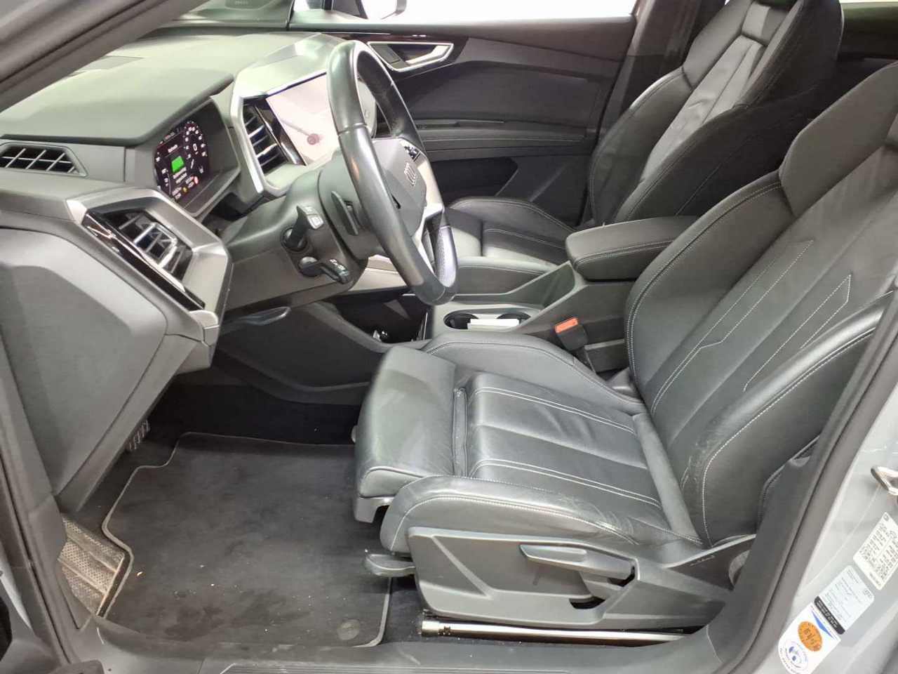 Audi Q4 e-tron 40 7