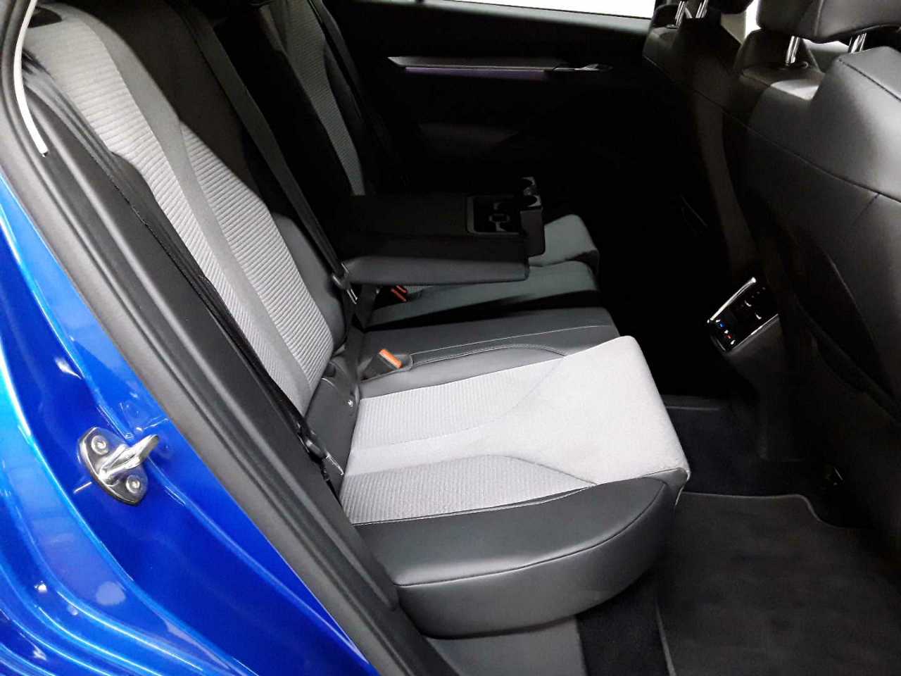 Skoda Enyaq iV 80 14