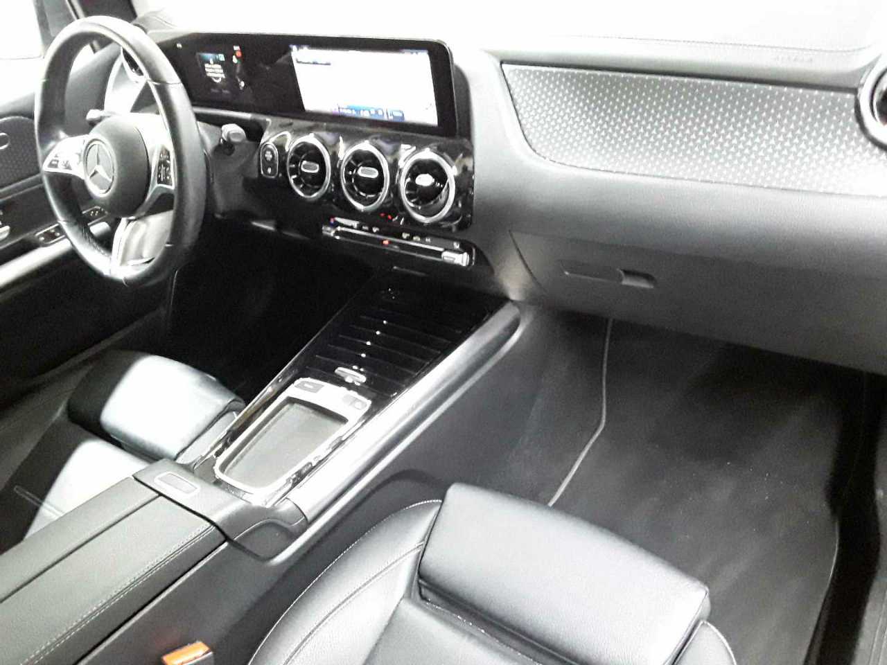 Mercedes-Benz B 200 d 8G-DCT Progressive Advanced 9