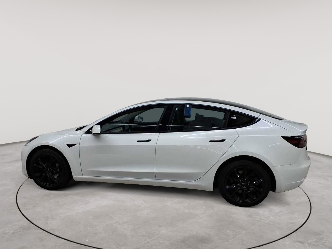 Tesla Model 3 Langstreckenbatt. Allradantrieb Dual Motor 6
