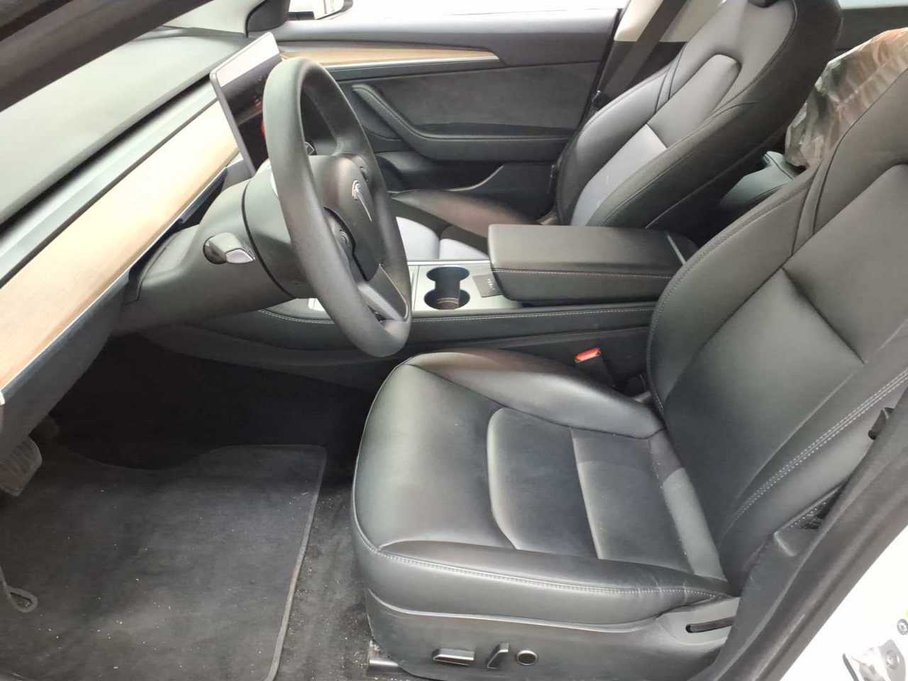 Tesla Model 3 Langstreckenbatt. Allradantrieb Dual Motor 7