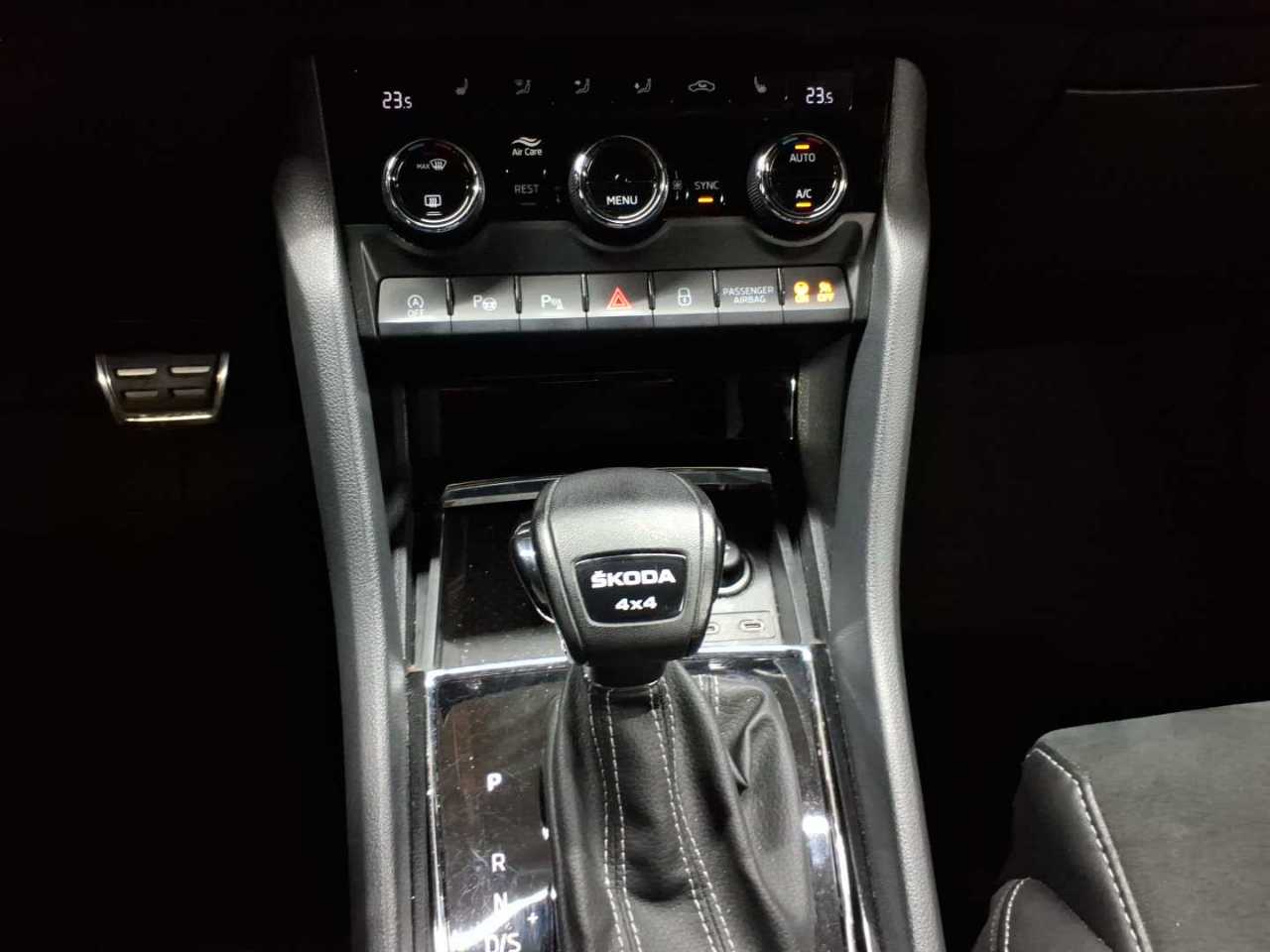 Skoda Kodiaq 2.0 TDI 4x4 DSG Sportline 10