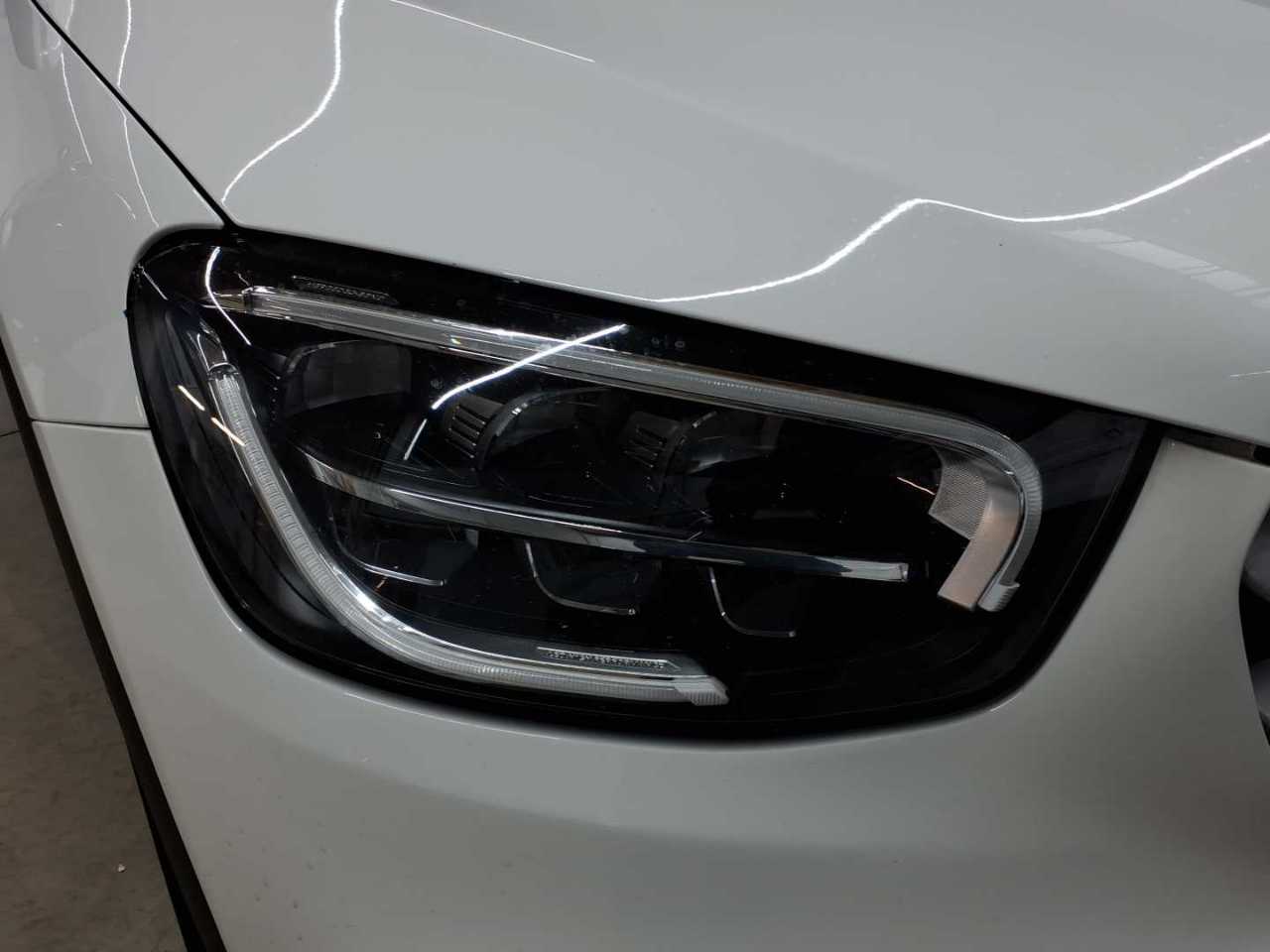 Mercedes-Benz GLC 200 d 4Matic 9G-TRONIC 17