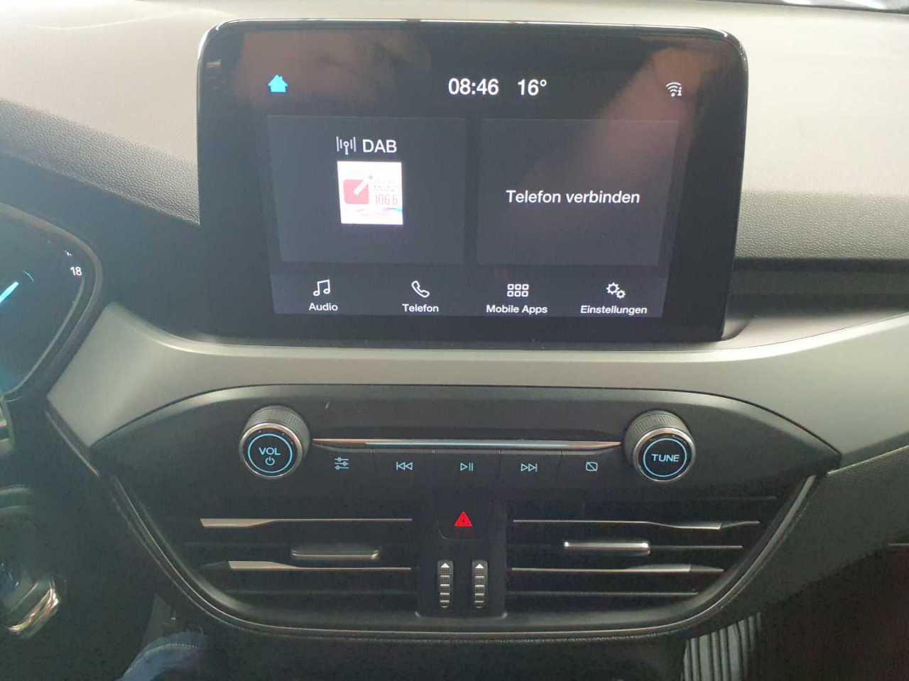 Ford Focus Turnier 1.5 EcoBlue Start-Stopp-System COOL&CONNECT 12