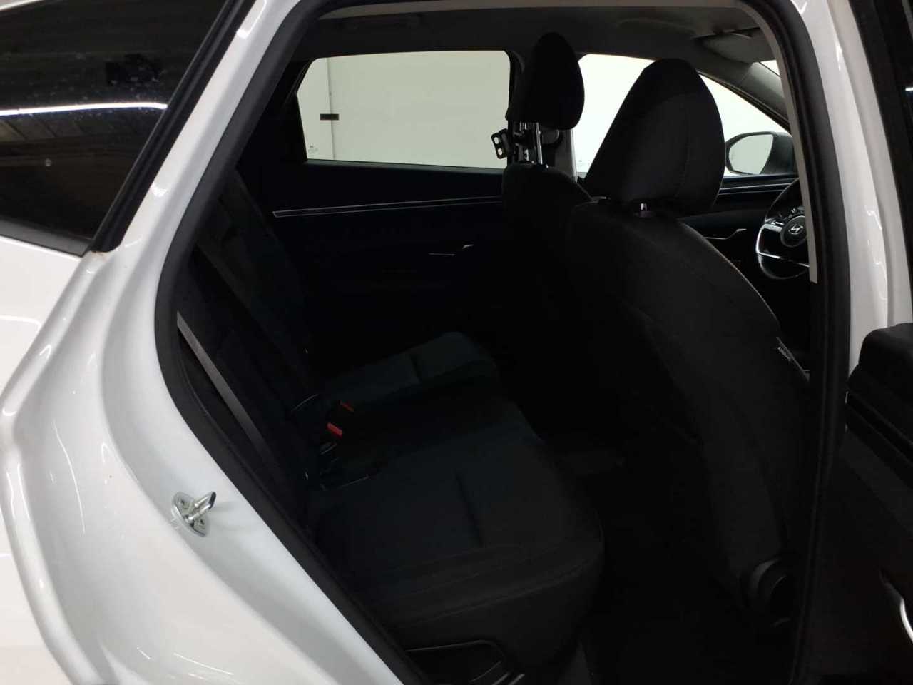 Hyundai TUCSON 1.6 T-GDi 48V-Hybrid 2WD Trend 14