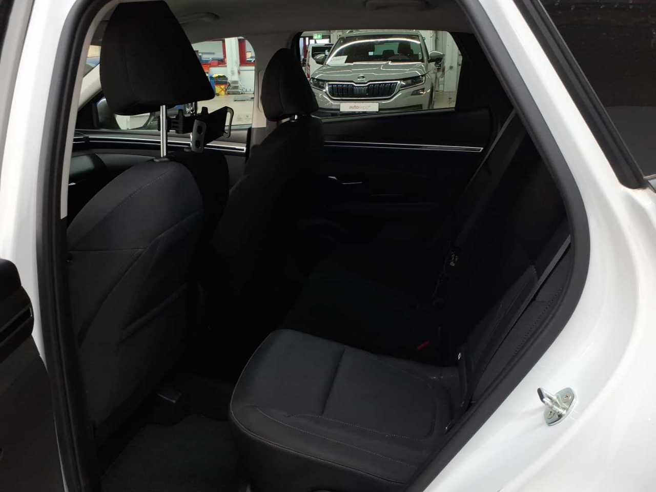Hyundai TUCSON 1.6 T-GDi 48V-Hybrid 2WD Trend 13