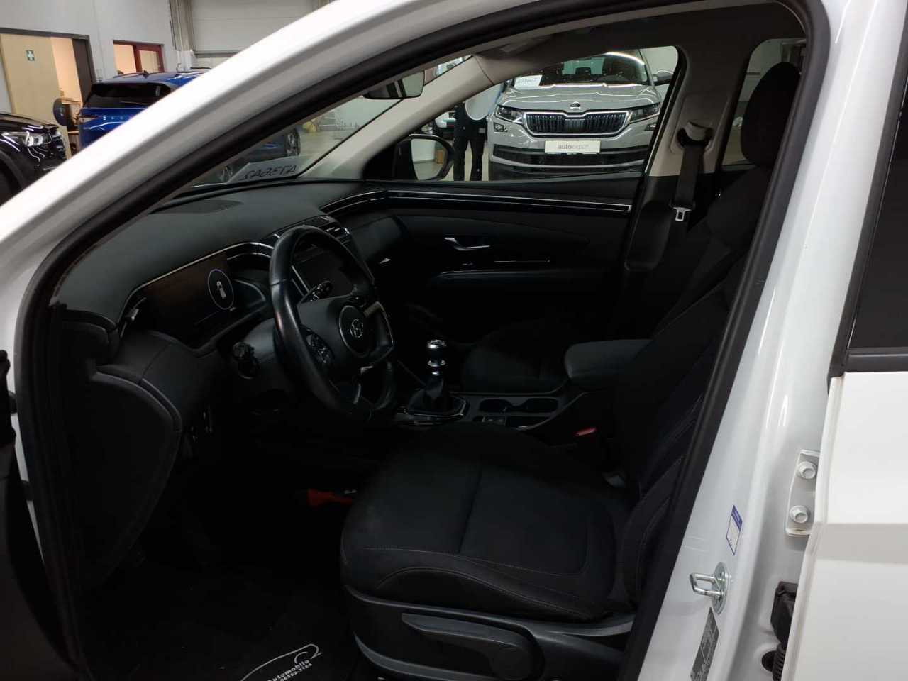 Hyundai TUCSON 1.6 T-GDi 48V-Hybrid 2WD Trend 7